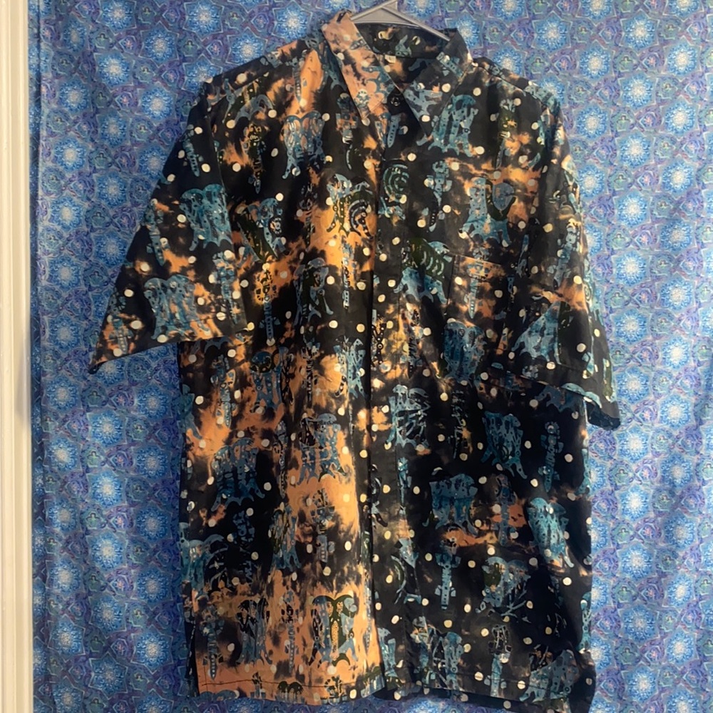 Custom men’s large bleach tie-dye shirt short sleeve button down